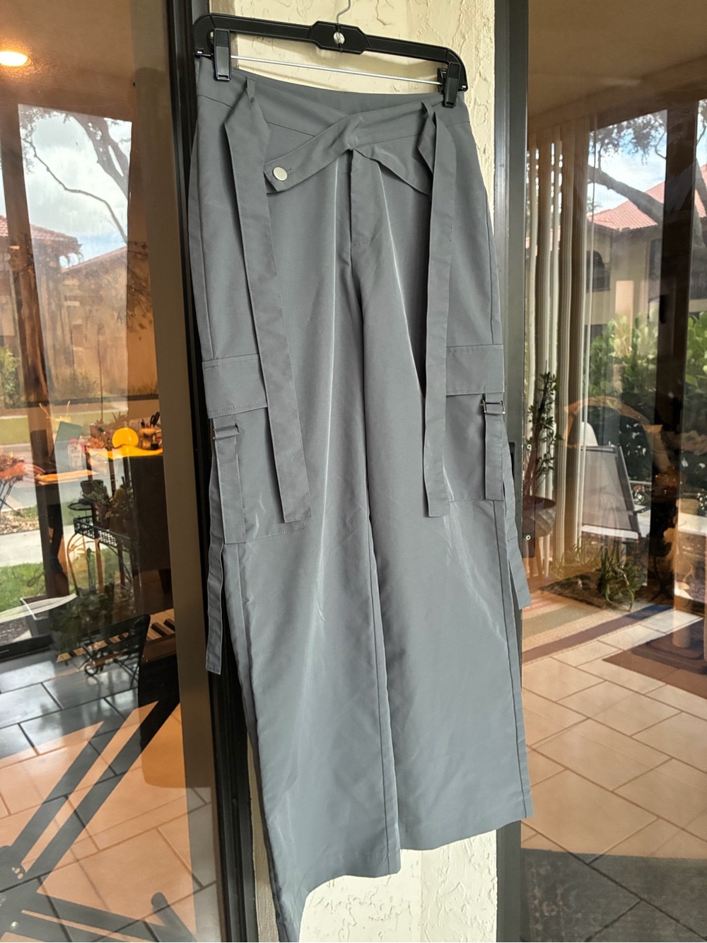 ✨ Y2K SHEIN Grey Cross-Wrap Asymmetric Waist Wide Leg Cargo Pants Small - Picture 5 of 9